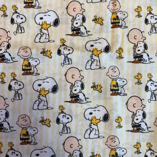 スヌーピー(SNOOPY)の【輸入生地】110x45cm スヌーピー ストライプ(生地/糸)