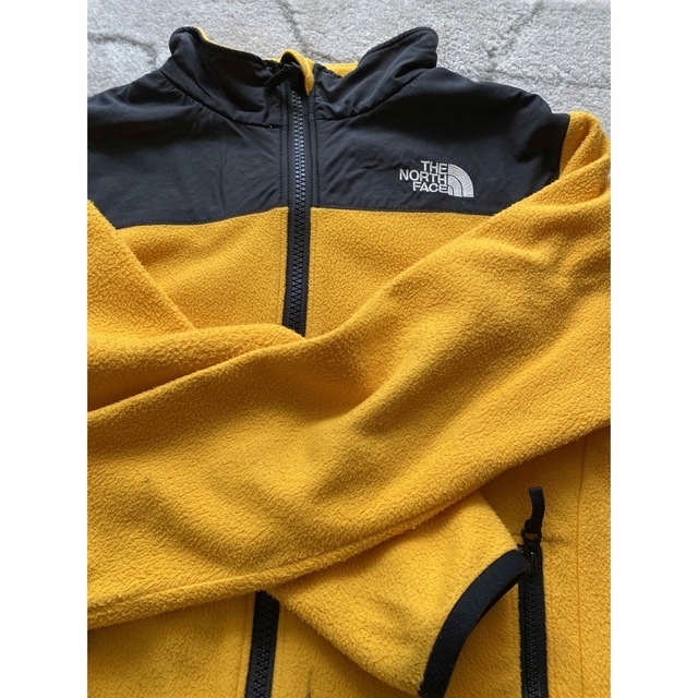 THE NORTH FACE(ザノースフェイス)のノースフェイス　フリースブルゾン　130cm キッズ/ベビー/マタニティのキッズ服男の子用(90cm~)(ジャケット/上着)の商品写真