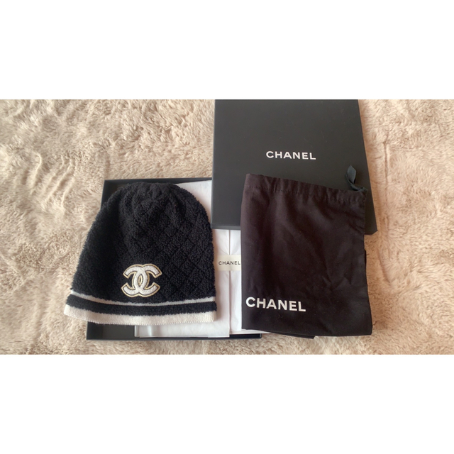 CHANEL(シャネル)のシャネル　ニット帽 レディースの帽子(ニット帽/ビーニー)の商品写真