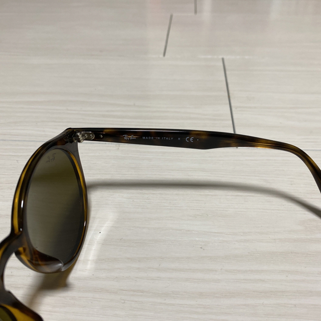 Ray-Ban(レイバン)のrayban サングラス レディースのファッション小物(サングラス/メガネ)の商品写真