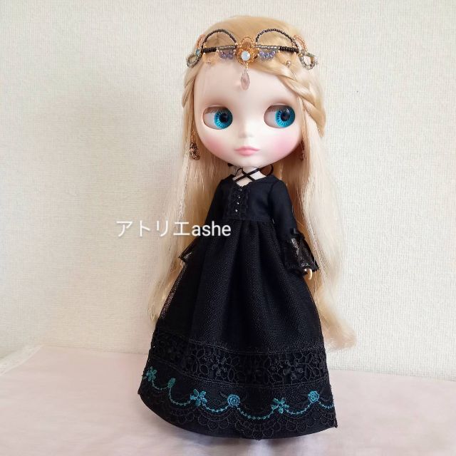 ハンドメイド「クロスリボンのチュールレースドレス 」ネオブライス・リカちゃんの服