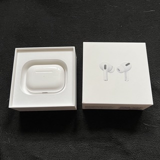 Apple - AirPods Pro   MWP22J/A 