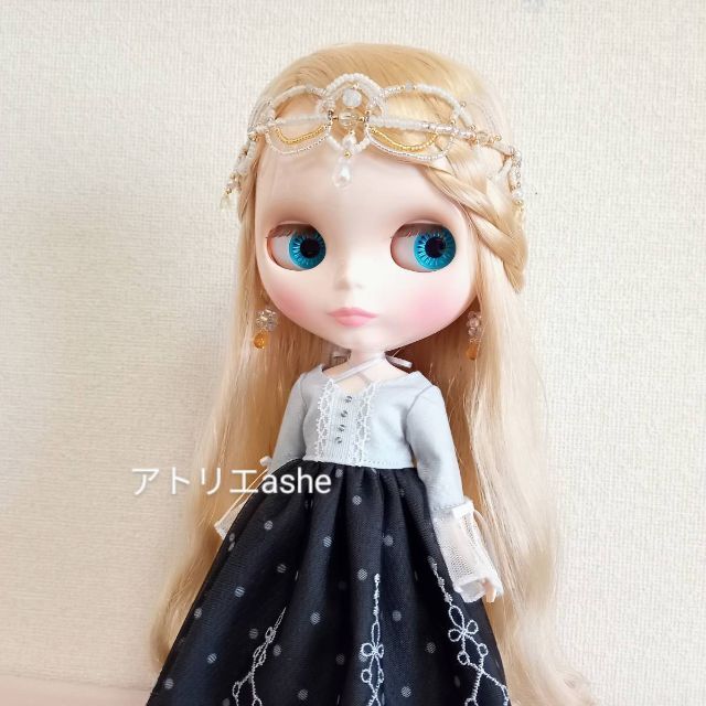 ハンドメイド「クロスリボンのチュールレースドレス」ネオ ハンドメイド「クロスリボンのチュールレースドレス」ネオ