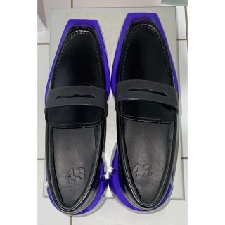 バレンシアガ(Balenciaga)の未使用【BOTH PARIS】スクエアトゥ　ローファー(ドレス/ビジネス)