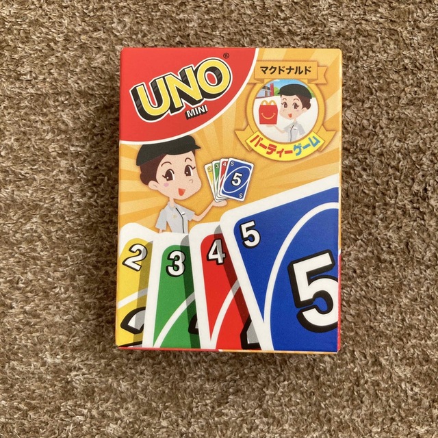 ハッピーセット UNO ウノ マクドナルド  エンタメ/ホビーのテーブルゲーム/ホビー(トランプ/UNO)の商品写真