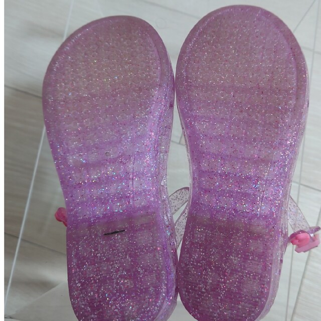 子供サンダル👡 キッズ/ベビー/マタニティのキッズ靴/シューズ(15cm~)(サンダル)の商品写真