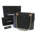 CHANEL チェーン スクエアバッグ AY2853