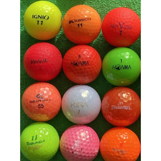ゴルフボール ロストボール メーカー各種カラー バラエティー 24球 11/28 スポーツ/アウトドアのゴルフ(その他)の商品写真