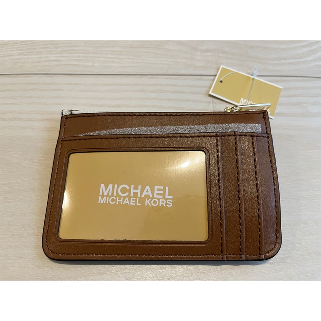 Michael Kors(マイケルコース)の<新品未使用/正規品> MICHAEL KORS ミニ財布 コインケース 小銭 レディースのファッション小物(コインケース)の商品写真