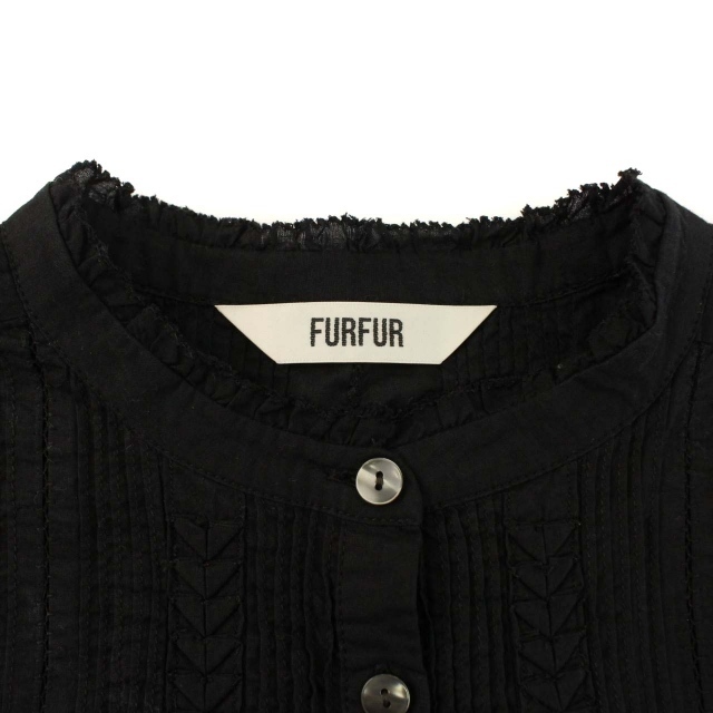 fur fur(ファーファー)のファーファー 21SS ピンタックチュニックブラウス レース フリル ONE 黒 レディースのトップス(チュニック)の商品写真