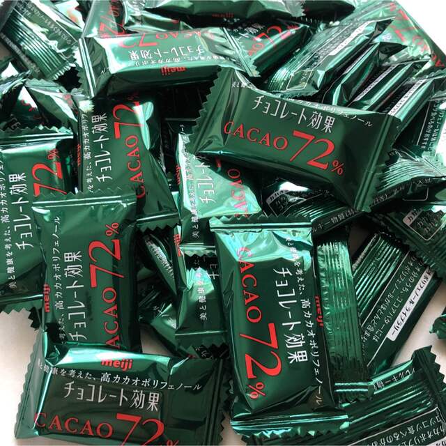 明治(メイジ)の明治　チョコレート効果　カカオ72%  約100枚　約500g 食品/飲料/酒の食品(菓子/デザート)の商品写真