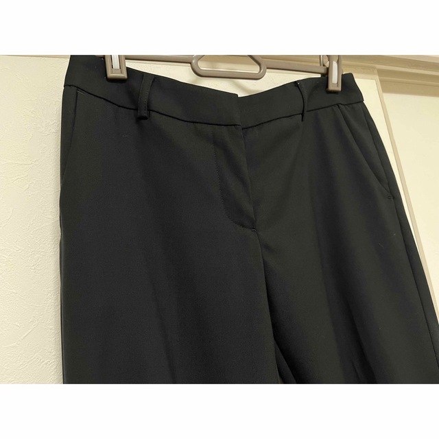 THE SUIT COMPANY(スーツカンパニー)のスーツカンパニー　レディース黒パンツ　サイズ38 レディースのフォーマル/ドレス(スーツ)の商品写真