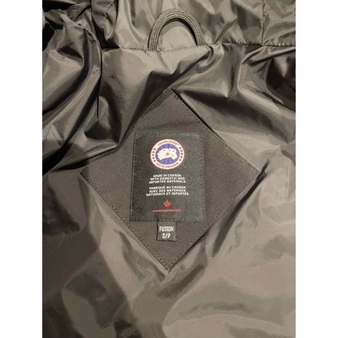 CANADA GOOSE(カナダグース)のタグあり　カナダグース カーソン Carson  s クリーニング済　最終 メンズのジャケット/アウター(ダウンジャケット)の商品写真