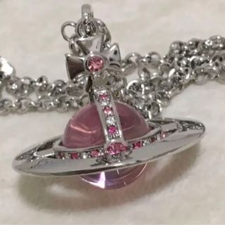 ヴィヴィアン(Vivienne Westwood) ネックレス(ピンク/桃色系)の通販 ...
