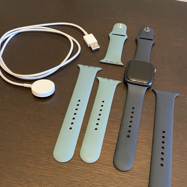 Apple Watch 5 GPSモデル 44mm-