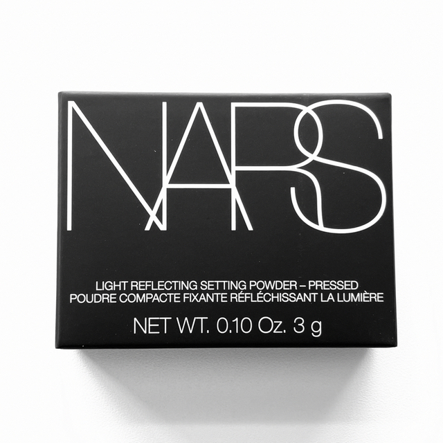NARS(ナーズ)のNARS ライトリフレクティングセッティングパウダー プレスト N ミニ 3g コスメ/美容のベースメイク/化粧品(フェイスパウダー)の商品写真
