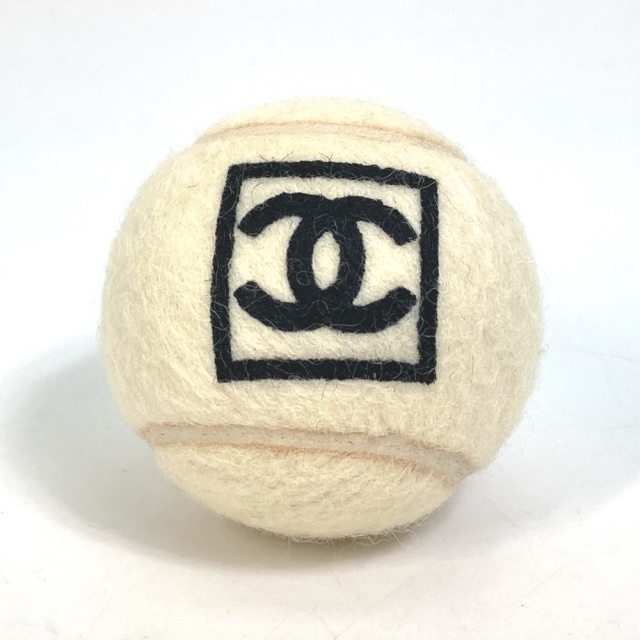 シャネル CHANEL テニスボール CC ココマーク インテリア スポーツ ボール ゴム ベージュ | フリマアプリ ラクマ