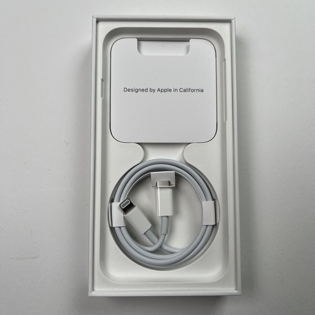 Apple iPhone SE 第3世代 64GB 本体 ホワイト SIMフリー