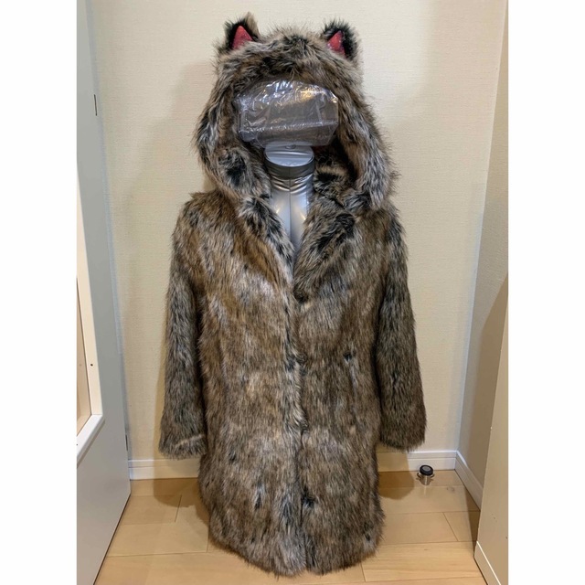 【美品】SPIRIT HOODS 猫耳フードつきフェイクファーコート ウルフ レディースのジャケット/アウター(毛皮/ファーコート)の商品写真