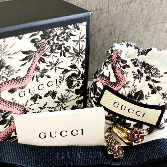 Gucci(グッチ)のレア☆GUCCI ゴールド パンサー リング ラインストーン レディースのアクセサリー(リング(指輪))の商品写真