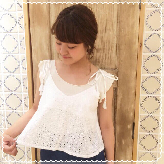 flower(フラワー)のflower♡福袋♡tassel lace cami♡ホワイト レディースのトップス(キャミソール)の商品写真