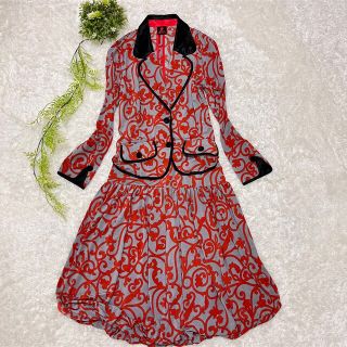 Regina Romantico レジィーナロマンティコ 総柄セットアップスーツの ...