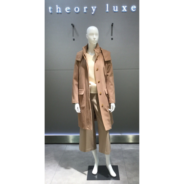 Theory luxe ダウンライナー付きコート