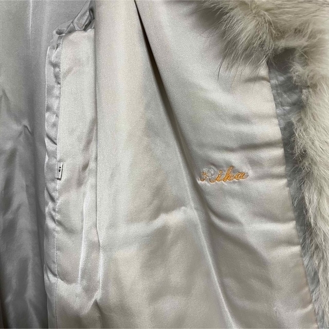 【極美品】高級！サガフォックス 女優襟 ホワイト 13号 レディースのジャケット/アウター(毛皮/ファーコート)の商品写真