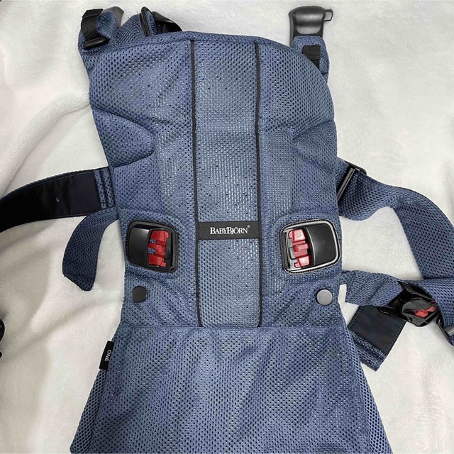 極美品】BABY BJORNベビービョルン 抱っこひも ONE メッシュタイプ www ...