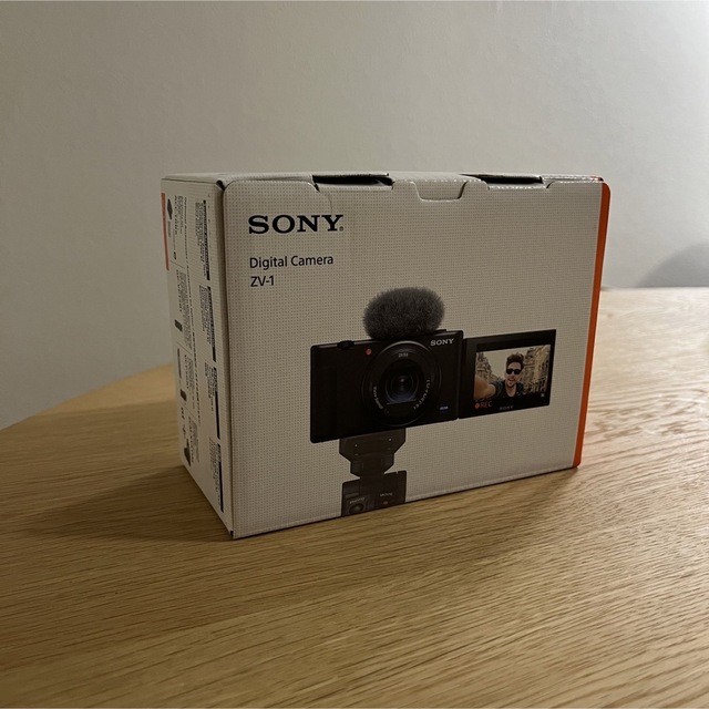 SONY(ソニー)の【新品未開封】SONY ZV-1 VLOGCAM ブラック スマホ/家電/カメラのカメラ(コンパクトデジタルカメラ)の商品写真