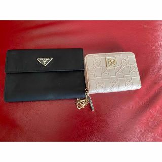 プラダ(PRADA)のプラダ三つ折財布、ピンキー2つ折り財布 値下げ⭕ バラ売り⭕(財布)