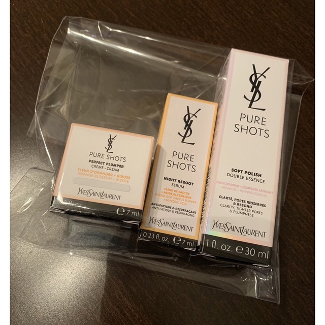 Yves Saint Laurent Beaute(イヴサンローランボーテ)のYSL♡ピュアショットトライアルセット コスメ/美容のキット/セット(サンプル/トライアルキット)の商品写真