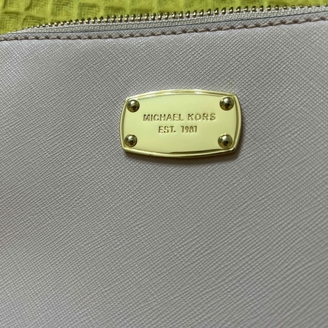 Michael Kors(マイケルコース)のMICHAEL KORS     マイケルコース　バッグ レディースのバッグ(ショルダーバッグ)の商品写真