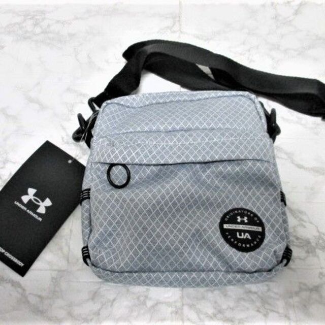 UNDER ARMOUR - ☆UNDER ARMOUR アンダーアーマー ショルダーバッグ バッグ☆新品