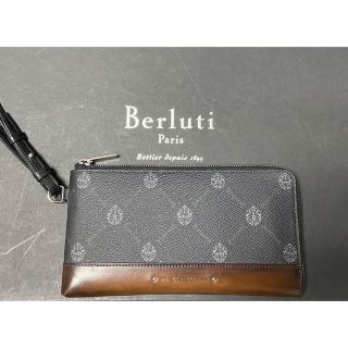 ベルルッティ(Berluti)の【再値下げ】BERLUTI  ストラップウォレット【新品未使用付属品付き】(長財布)