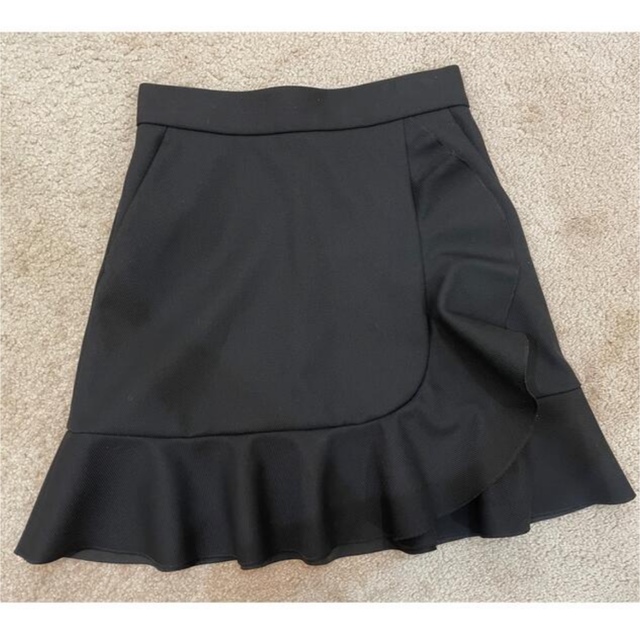 柔らかい ひざ丈スカート 定価46000円❤️未使用❤️RED VALENTINO