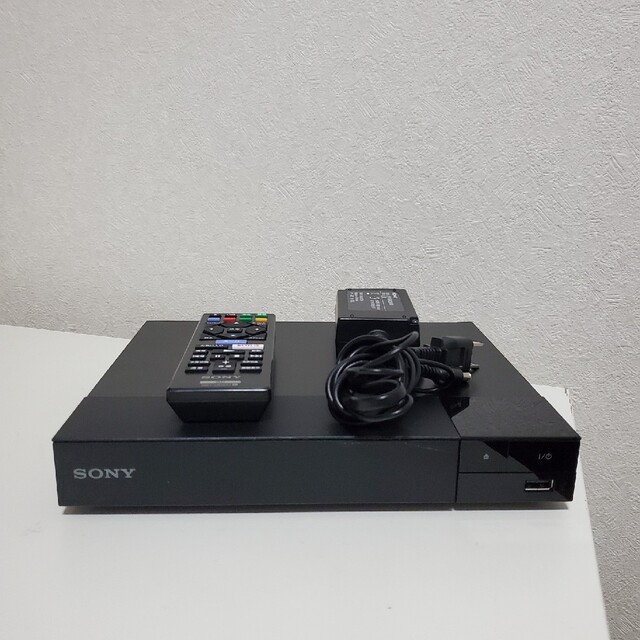 SONY(ソニー)のSONY(ソニー) BDP-S1500 ブルーレイ・DVDプレイヤー スマホ/家電/カメラのテレビ/映像機器(DVDプレーヤー)の商品写真