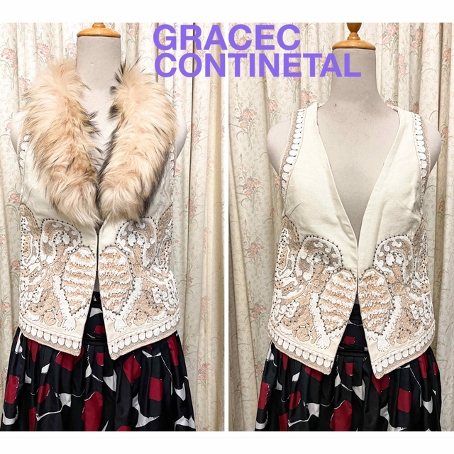 GRACE CONTINENTAL(グレースコンチネンタル)の刺繍　GRACE CONTINETAL　ラクーン　クリーム色　ベスト　デニム地 レディースのトップス(ベスト/ジレ)の商品写真