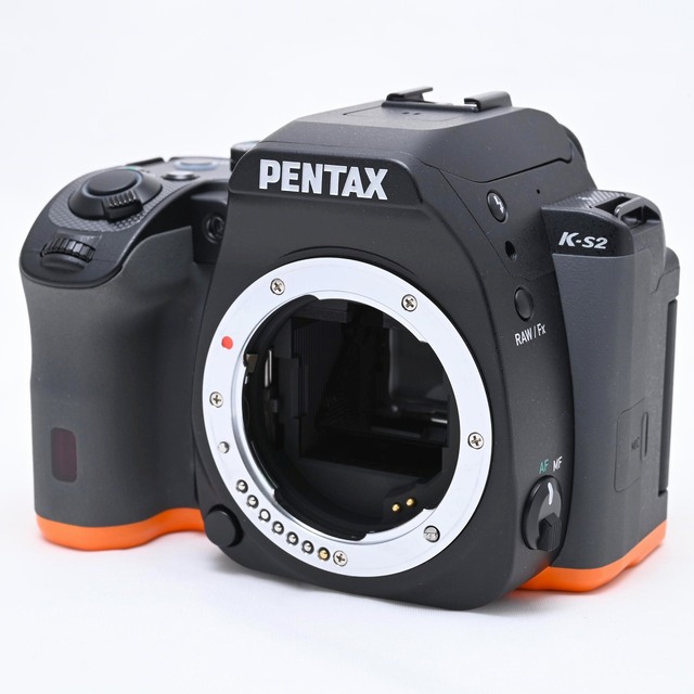 PENTAX K-S2 ボディ ブラック × オレンジ