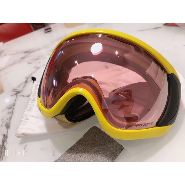 Oakley(オークリー)のオークリー ゴーグル プリズム スノボ スキー PRIZM 黄色 偏光レンズ スポーツ/アウトドアのスポーツ/アウトドア その他(ウインタースポーツ)の商品写真