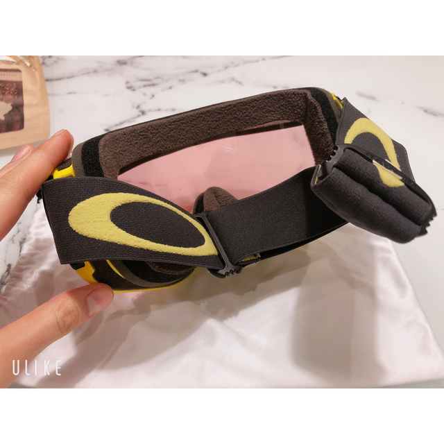 Oakley(オークリー)のオークリー ゴーグル プリズム スノボ スキー PRIZM 黄色 偏光レンズ スポーツ/アウトドアのスポーツ/アウトドア その他(ウインタースポーツ)の商品写真