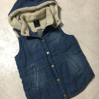 アズールバイマウジー(AZUL by moussy)の未使用タグ付き！アズールバイマウジー♡中綿ベスト(ダウンベスト)