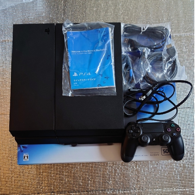 PlayStation4(プレイステーション4)のPlayStation4 500GB 本体＋ゲームソフト エンタメ/ホビーのゲームソフト/ゲーム機本体(家庭用ゲーム機本体)の商品写真