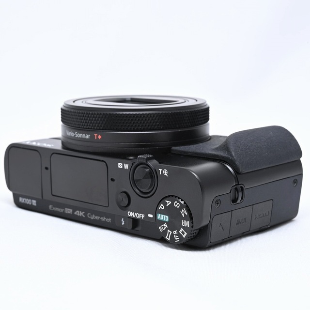 SONY Cyber-Shot DSC-RX100M7