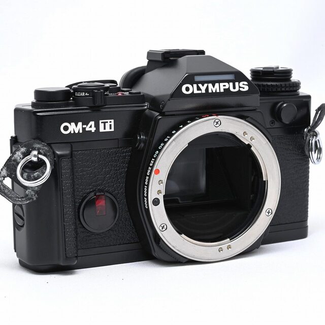 OLYMPUS(オリンパス)のOLYMPUS OM-4Ti Black スマホ/家電/カメラのカメラ(フィルムカメラ)の商品写真
