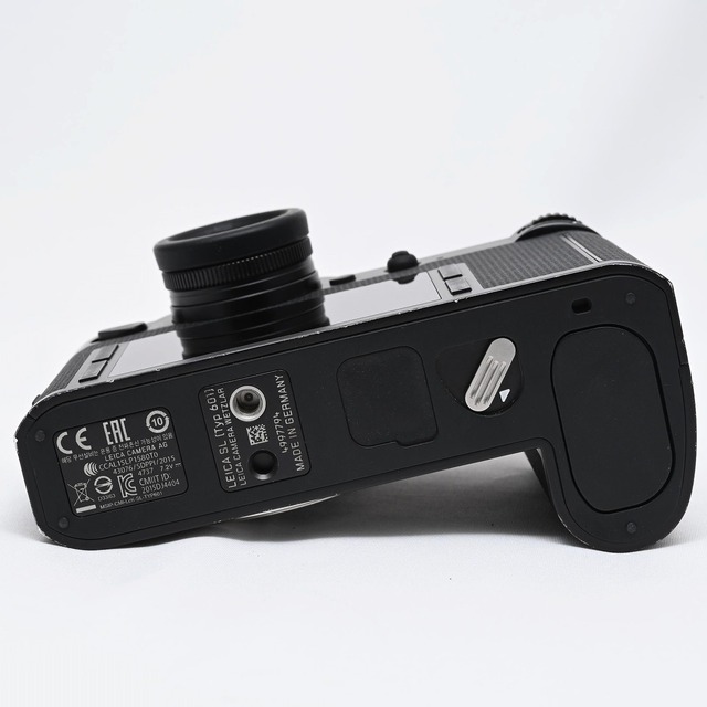 LEICA(ライカ)のLEICA SL Typ 601 ボディ スマホ/家電/カメラのカメラ(ミラーレス一眼)の商品写真