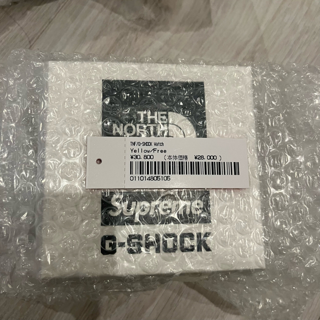 Supreme(シュプリーム)のSupreme The North Face G-SHOCK yellow メンズの時計(腕時計(デジタル))の商品写真