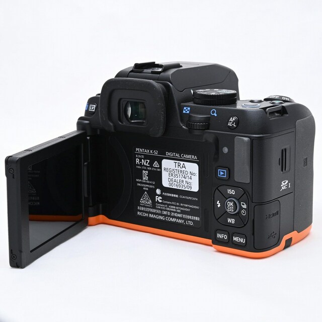 PENTAX K-S2 ボディ ブラック × オレンジ PENTAX K-S2 ボディ ブラック × オレンジ