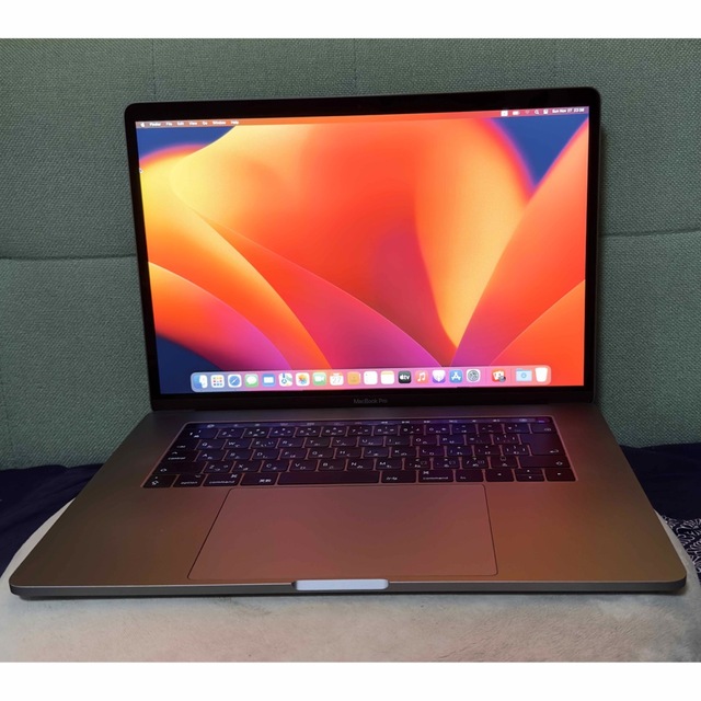 Mac (Apple)(マック)のMacBook Pro 15inch i7 16GB 2TB GB 2017  スマホ/家電/カメラのPC/タブレット(ノートPC)の商品写真