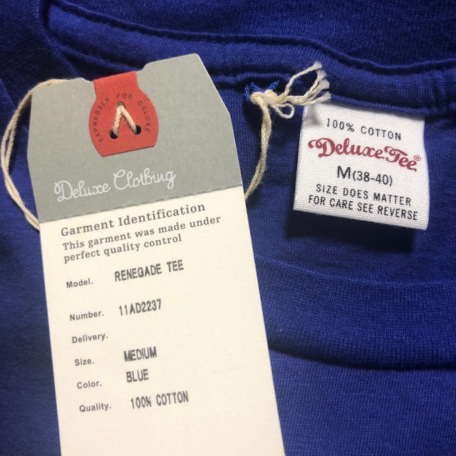 DELUXE(デラックス)の【新品未使用】Deluxe Clothingデラックス RENEGADE TEE メンズのトップス(Tシャツ/カットソー(半袖/袖なし))の商品写真